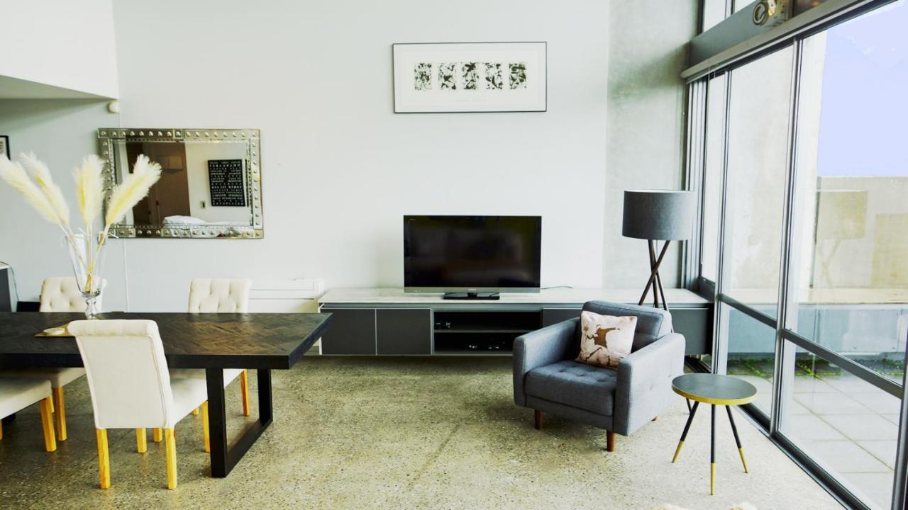 City Fringe Apartment With Sky Tower And City Views Окленд Екстер'єр фото