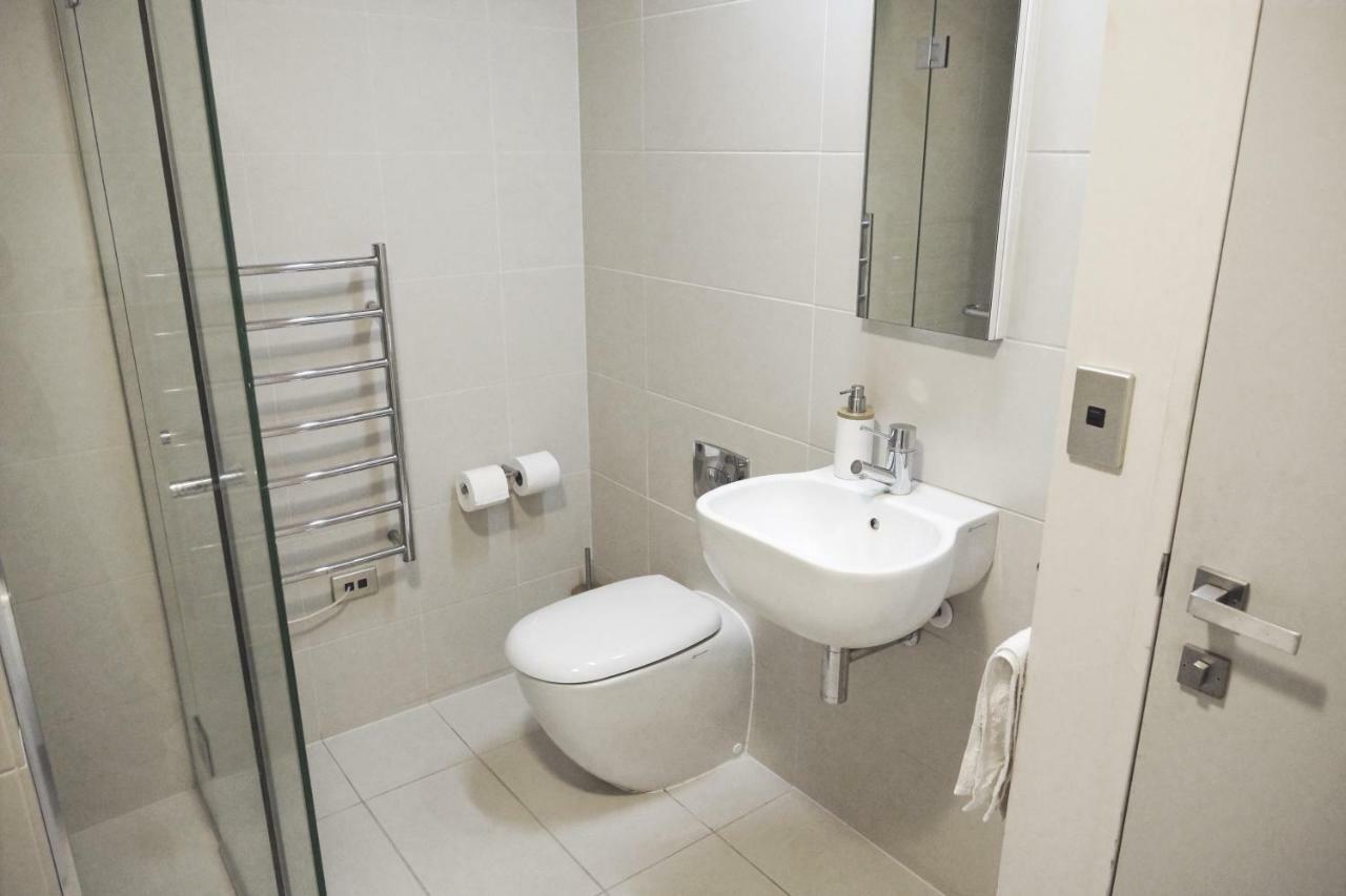 City Fringe Apartment With Sky Tower And City Views Окленд Екстер'єр фото