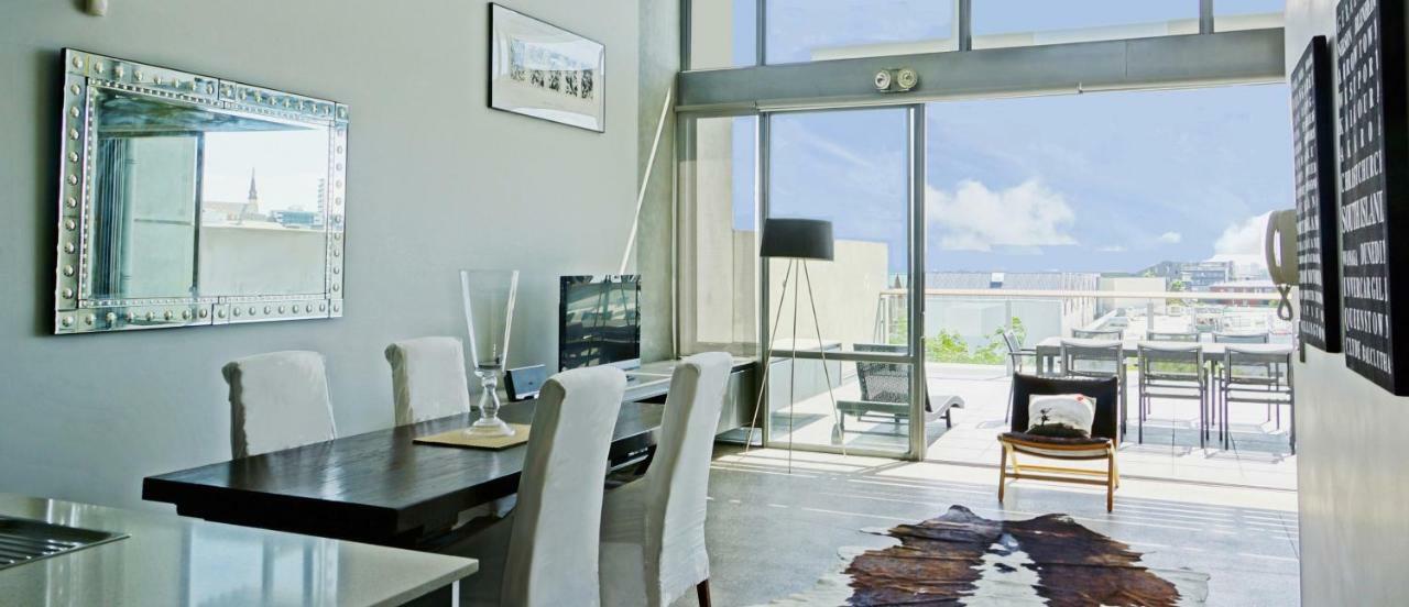 City Fringe Apartment With Sky Tower And City Views Окленд Екстер'єр фото